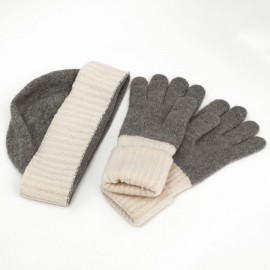 Set bonnet et gants CHANEl en cachemire blanc et gris