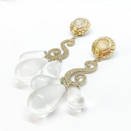 Longues boucles d'oreille vintage