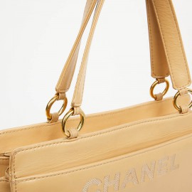 Sac cabas CHANEL cuir d'agneau beige vintage